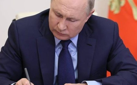 Putin Signs Decree Allowing Nuclear Response Against Non-Nuclear States with Nuclear Support