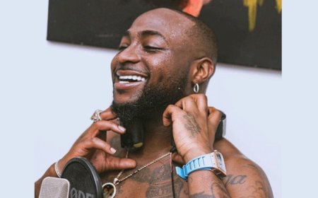 Nigerian music superstar Davido has recently addressed comments made by TV presenter Akashat Ny'mat regarding the current economic challenges facing the country.