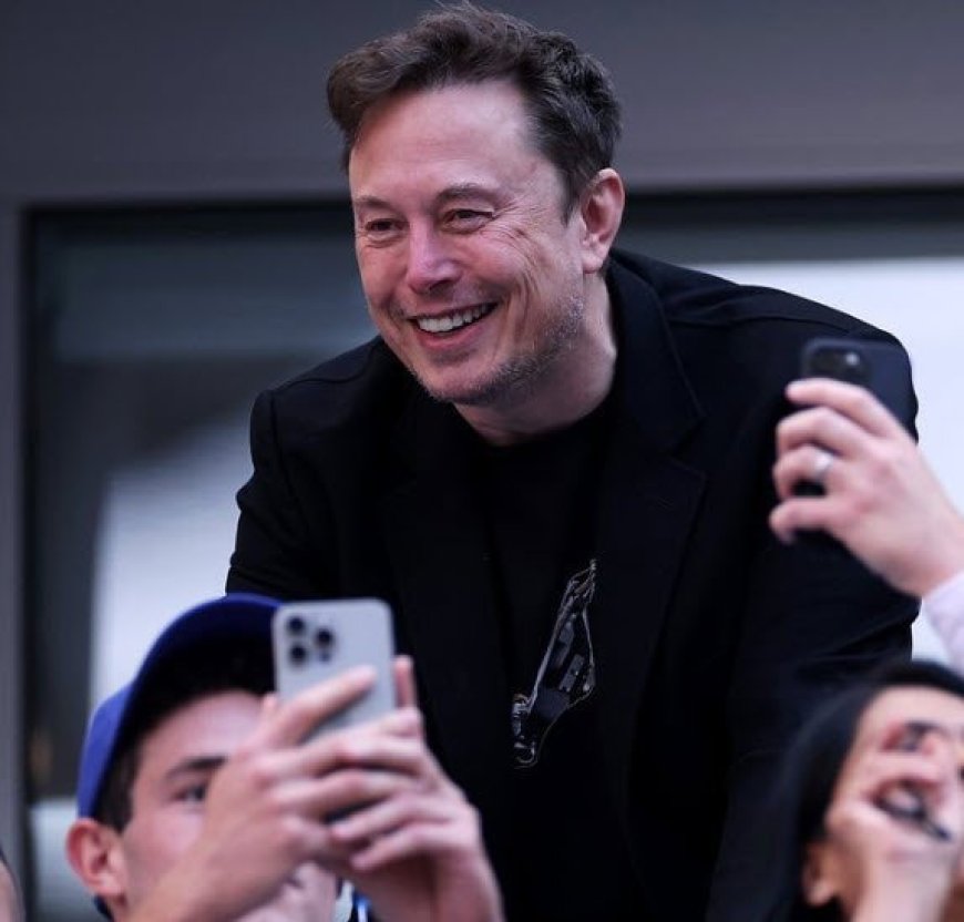 Elon Musk Becomes World’s Richest Person with Net Worth Surpassing $300 Billion