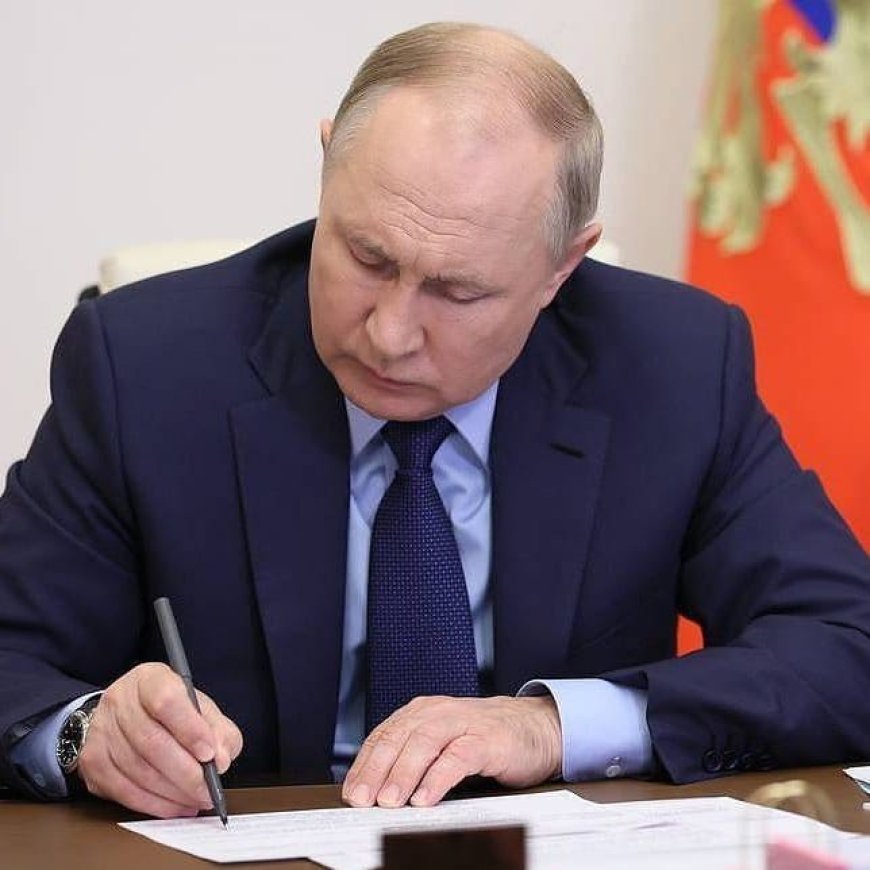 Putin Signs Decree Allowing Nuclear Response Against Non-Nuclear States with Nuclear Support