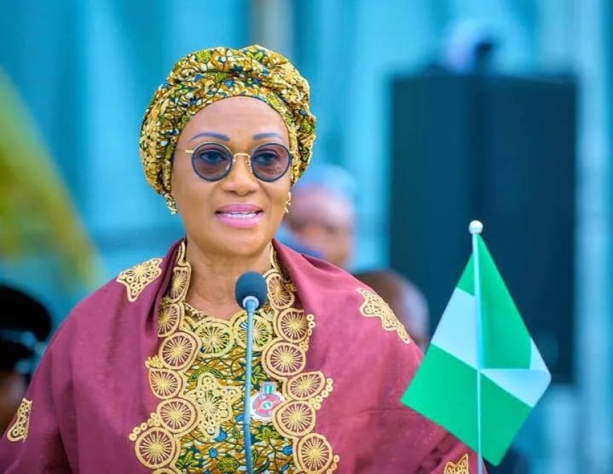 First Lady Oluremi Tinubu Urges Nigerians to Enter 2025 with Faith and Hard Work