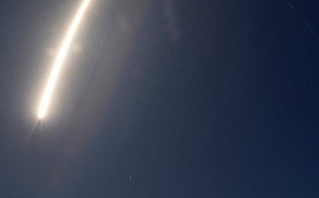 SpaceX Falcon 9 Launches Lunar Mission with Private Landers