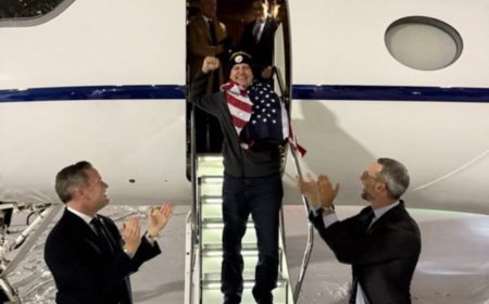 American Teacher and Former Diplomat Marc Fogel Released from Russian Prison