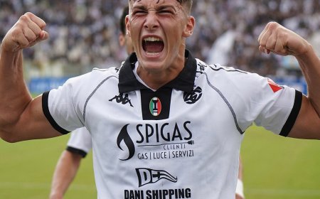 Inter Milan Secure Future of Young Striker Francesco Pio Esposito with New Long-Term Deal