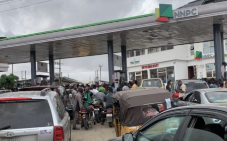 Fuel Price Surges to N970 Per Litre