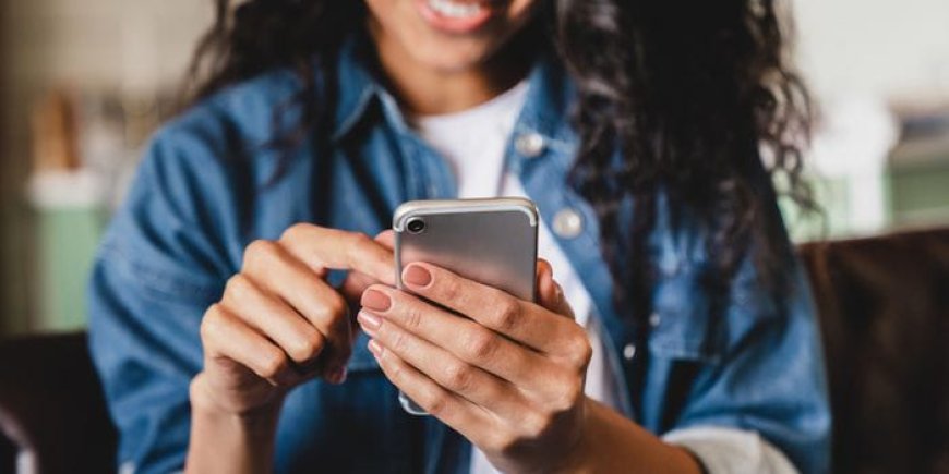 *The Risks of Excessive Scrolling on Adult Content*