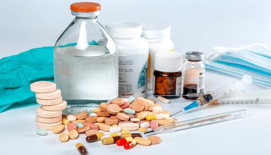 The Difference Between Drugs and Medications