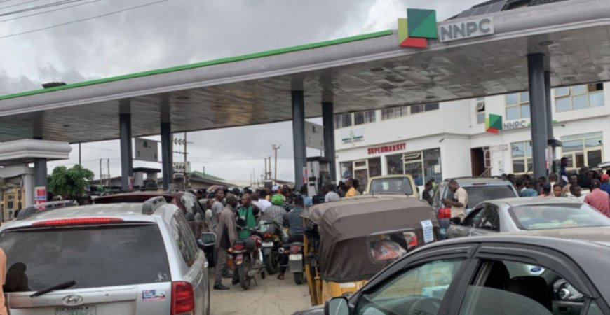 Fuel Price Surges to N970 Per Litre