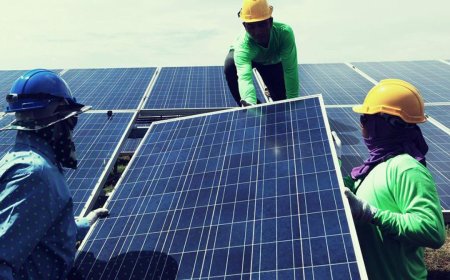 FG Targets End to N200bn Solar Panel Imports, Backs Local Manufacturing Drive
