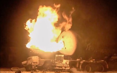 US Airstrike on Houthi-Controlled Oil Port Kills Over 70