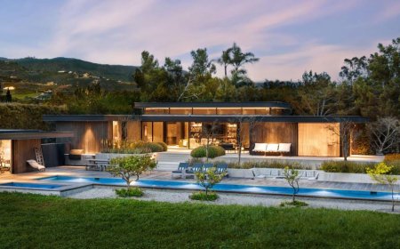 David Duchovny Lists His Malibu Estate for $12.5 Million
