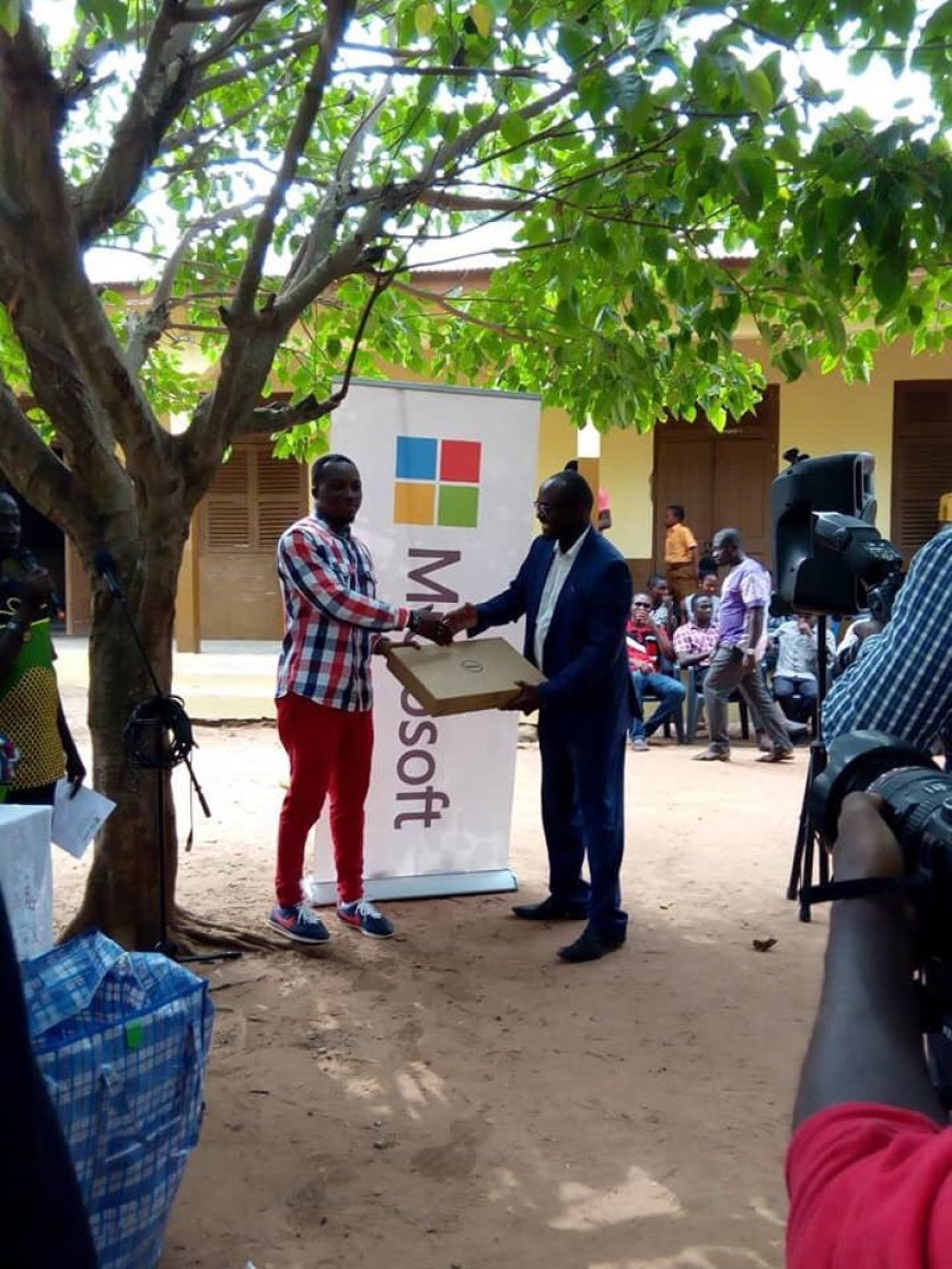 Ghanaian Teacher Who Taught MS Word Without a Computer Sparks Change