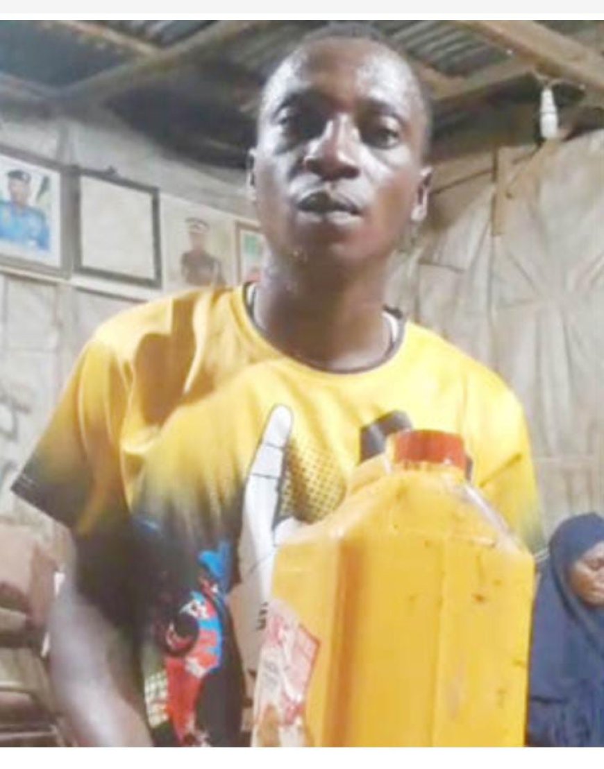 Vigilantes in AMAC Arrest Man for Adulterating and Selling Fake Cooking Oil