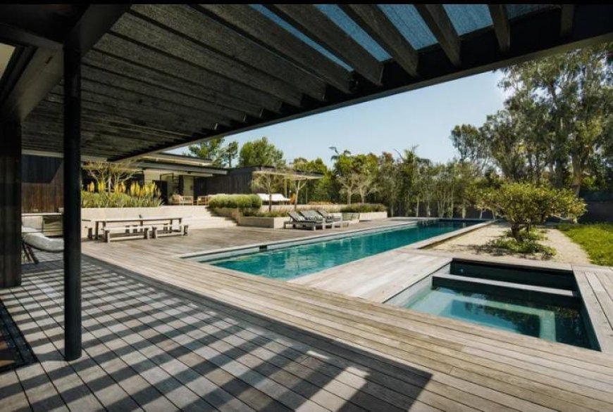 David Duchovny Lists His Malibu Estate for $12.5 Million