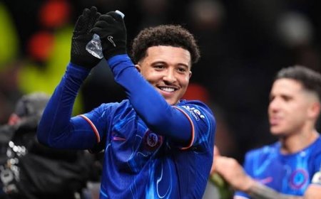 Chelsea and Jadon Sancho’s Camp Continue Talks