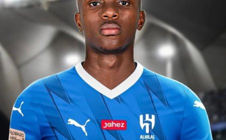 Al-Hilal Tempts Osimhen with £22M Annual Tax-Free Deal