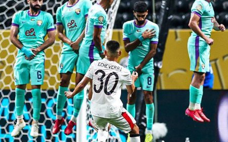 Claudio Echeverri Nets Stunning Free-Kick for His First Manchester City Goal