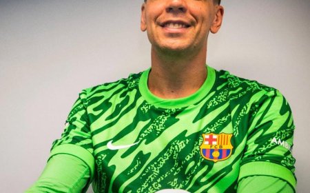 Deco Confirms Szczesny Set to Extend Contract and Remain for Next Season