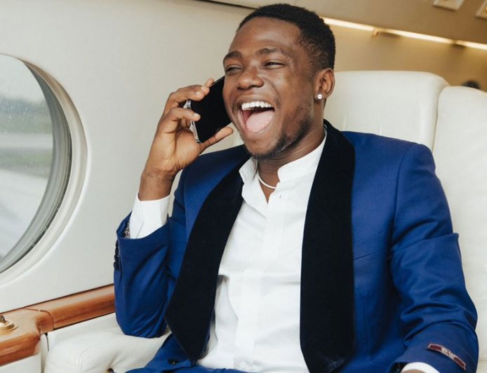 Shank asked Famous Pluto how artists split the money when he collaborates with them or with any other artist, so Famous Pluto had to question him too after he answered