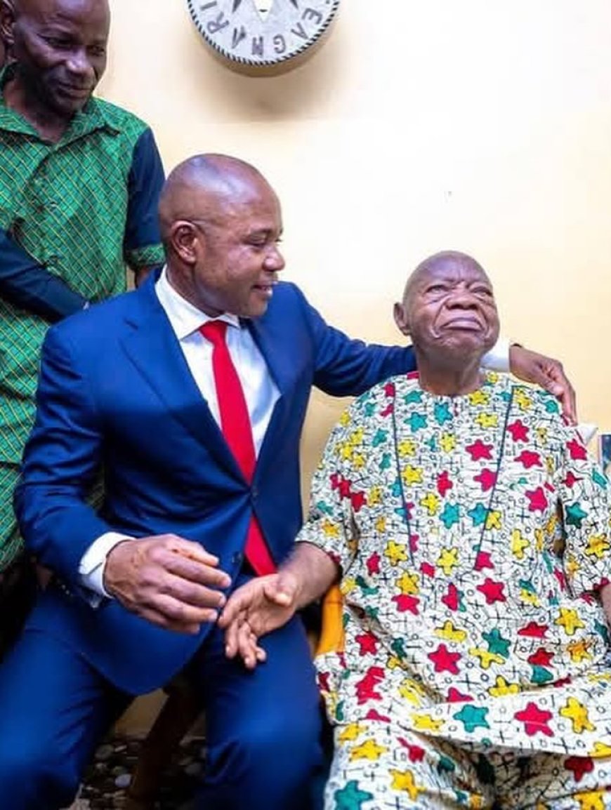 Mike Ejeagha Dies at 95