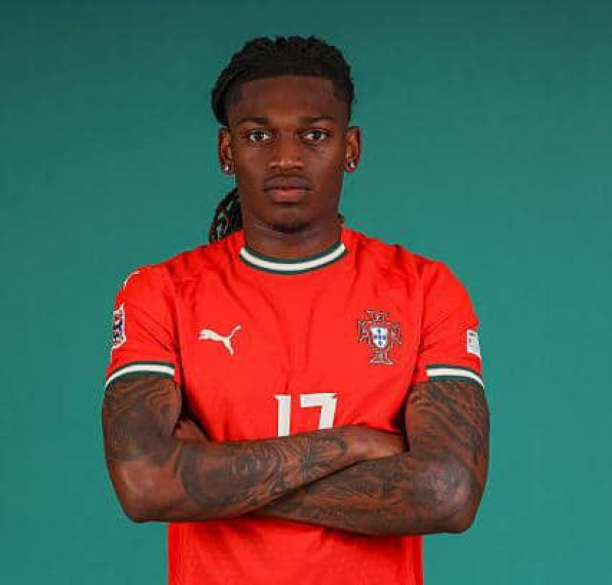 AC Milan Shuts Down Bayern Links to Rafa Leão, Labels Him Vital to Club’s Future