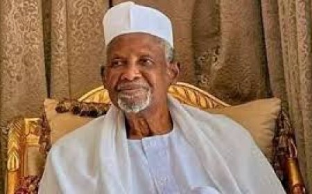 Kano, Jigawa Governors and Emir Sanusi Attend Dantata’s Funeral in Madina