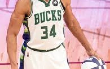 Giannis to Introduce IShowSpeed to Michael Jordan