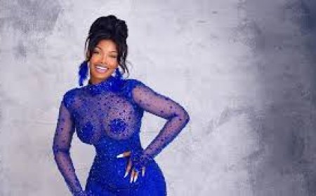 Former Big Brother Naija housemate and media personality, Tacha, has once again set social media abuzz after sharing a set of eye catching clips that left fans and followers talking.