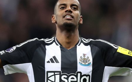 Liverpool Eye Alexander Isak as Luis Díaz Replacement