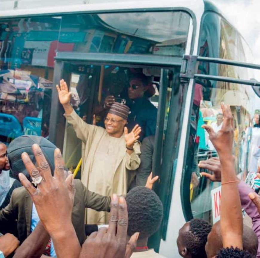 Governor Uba Sani Launches Free Bus Service for Civil Servants and Students in Kaduna