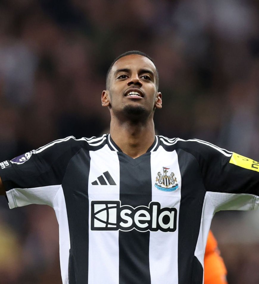 Liverpool Eye Alexander Isak as Luis Díaz Replacement
