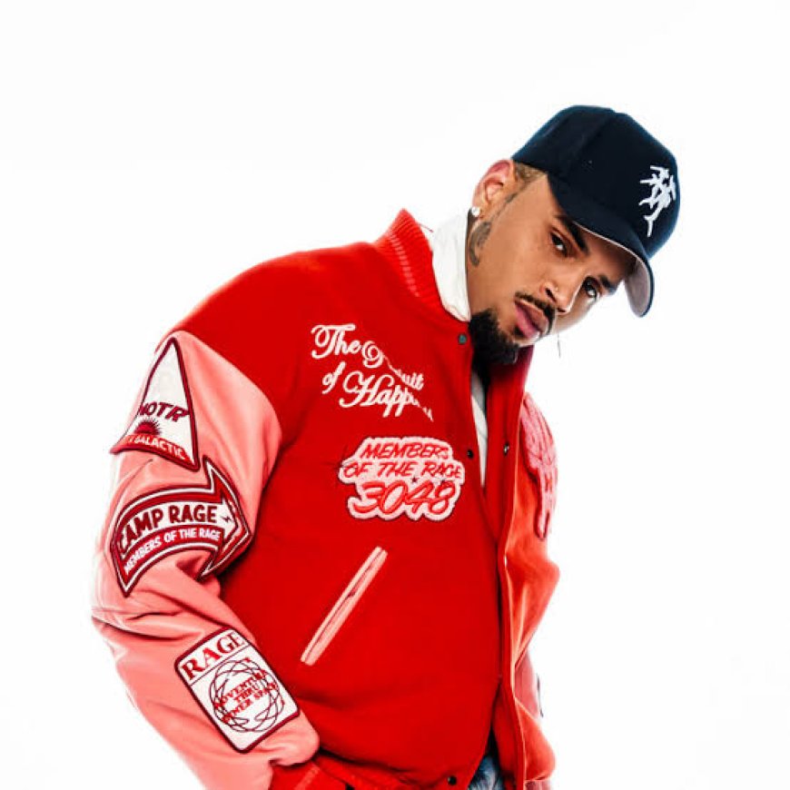 R&B superstar Chris Brown  shared a moment of vulnerability with his fans few hours ago