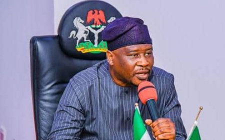 Adamawa Governor Fintiri Raises NYSC Allowance to ₦30,000 Monthly