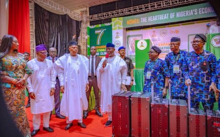 The Federal Government has distributed cash grants of ₦250,000 each to select outstanding small business owners in Ondo State as part of its continued support for Micro, Small, and Medium Enterprises (MSMEs).