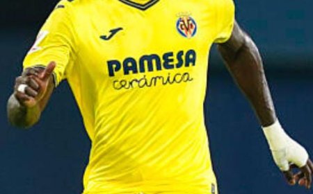 Eric Bailly to Real Oviedo