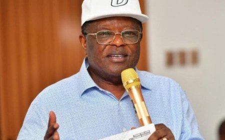 Minister Umahi Grants Weekly Media Access to Lagos-Calabar Highway Project
