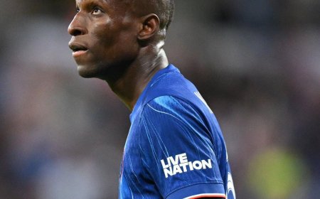 Bayern Munich Maintain Pressure for Nico Jackson Transfer, Chelsea Yet to Approve