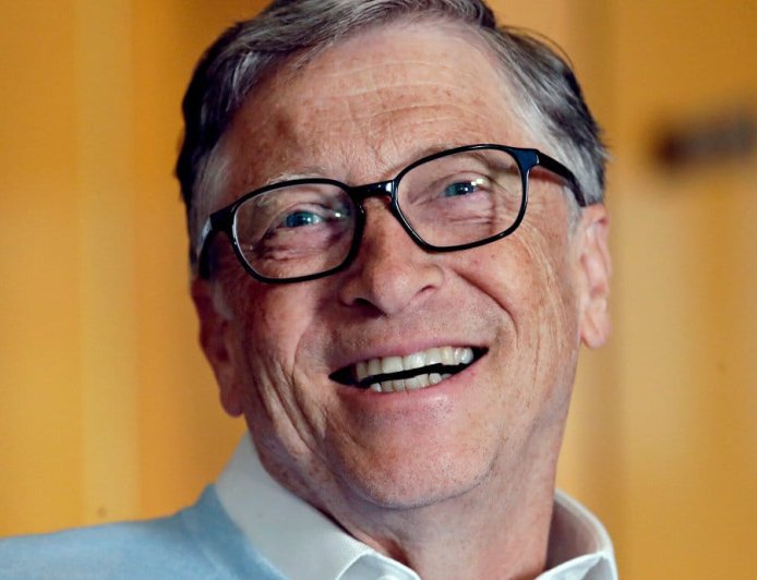 Emails jelarming to bestenn Bill Gates although it is unclear if they are genuine or i they were even sent, appear in the latest released files.