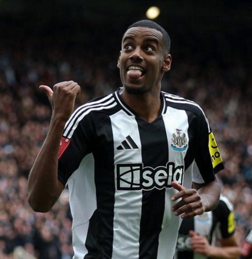 Eddie Howe Comments on Alexander Isak’s Current Status with Newcastle