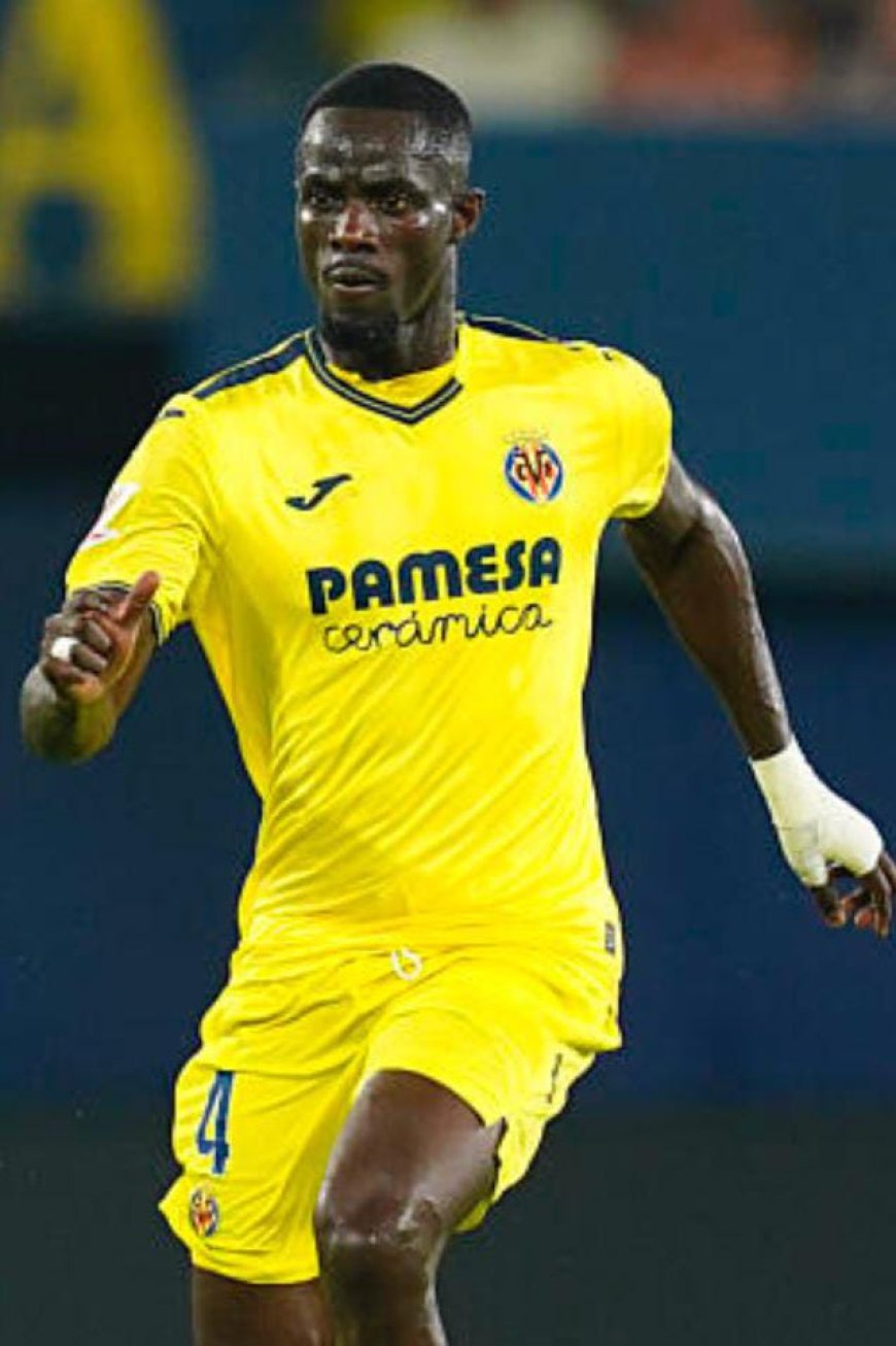 Eric Bailly to Real Oviedo