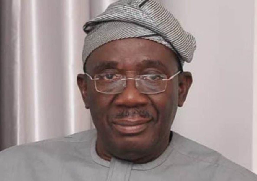 Senator Fadahunsi Urges Nigerians to Return to Farming to Tackle Hunger