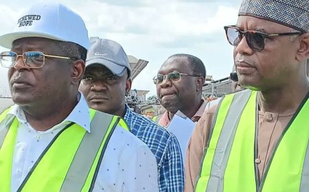 Works Minister Umahi Threatens EFCC, ICPC Action Against Abuja–Lokoja Road Contractors