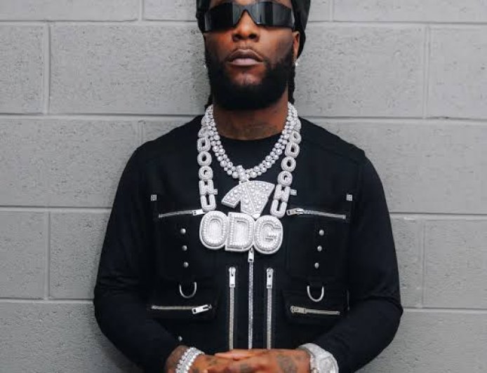 Burna Boy Donates ₦150 Million to Free Prisoners, Settle Hospital Bills — VeryDarkMan