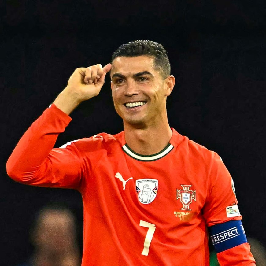 Ronaldo is on 948 goals and that's fast approaching his 1,000 goals mark