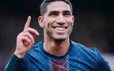 Moroccan star Achraf Hakimi arrived at the 2025 CAF Awards on a knee walker.