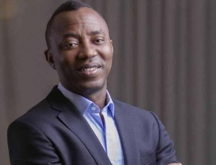 “I Will Make The Revelation Open If You Dare Challenge Me!! Sowore Break The Table, Expose How Minister Of Work, Dave Umahi Secretly Paid N110M In Dollars To Tracy
