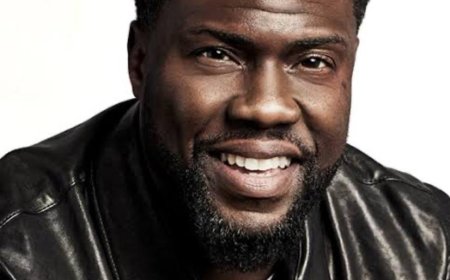 Kevin Hart meets the Queen Lauryn Hill at the World Cup draw show in the US