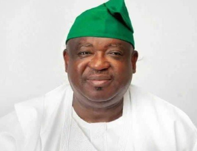Plateau State Governor Caleb Mutfwang has officially defected from the Peoples Democratic Party (PDP) to the All Progressives Congress (APC).