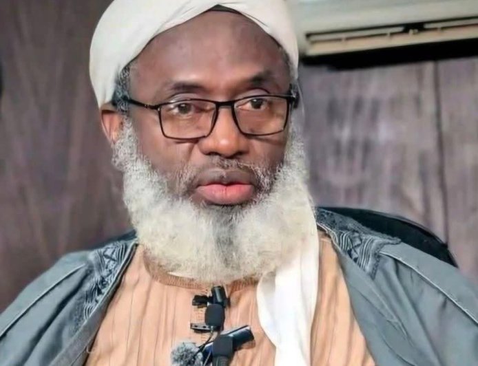 Sheikh Gumi Warns Nigeria Against Cooperation With U.S. Government in Fight Against Bandits