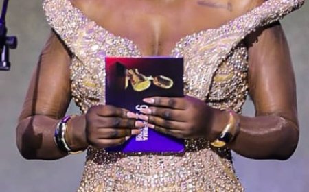 Annie Idibia Shines While Presenting Awards at 9th AFRIMA